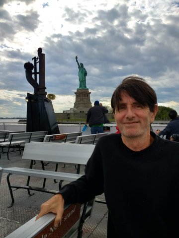 Neil and the Statue of Liberty